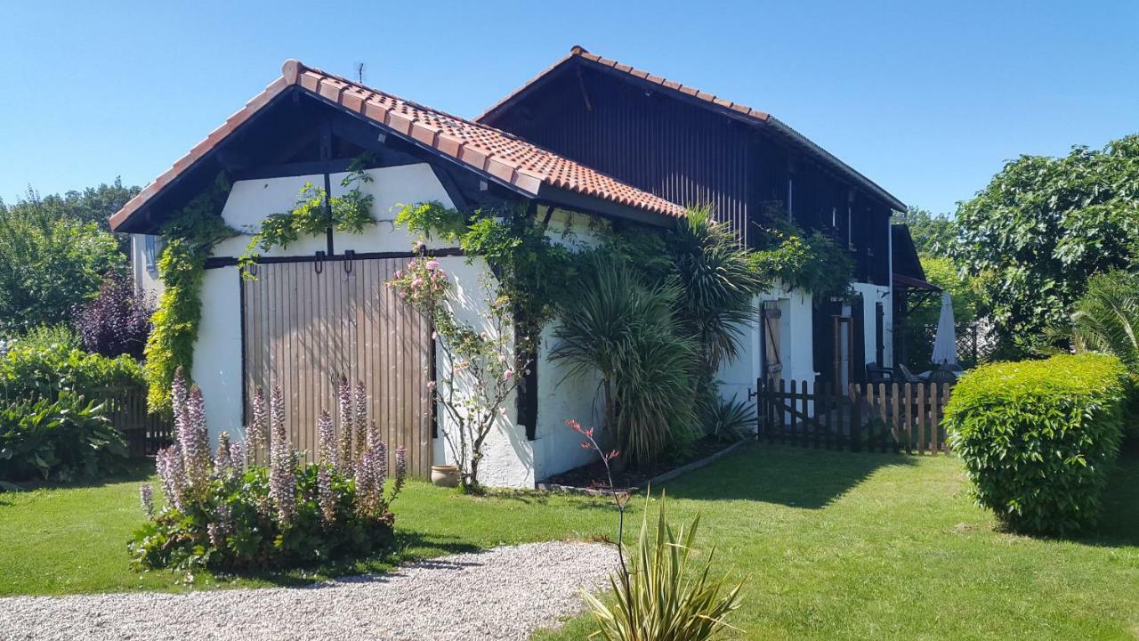 L'Estanquet Bed And Breakfast Pdj Offert Gastes Екстер'єр фото